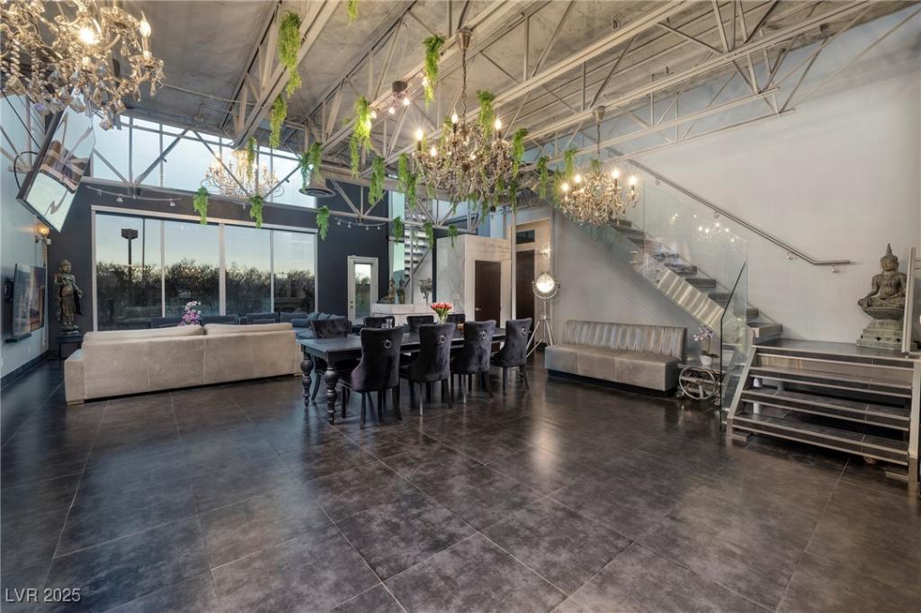 MLS #2720224 image #0