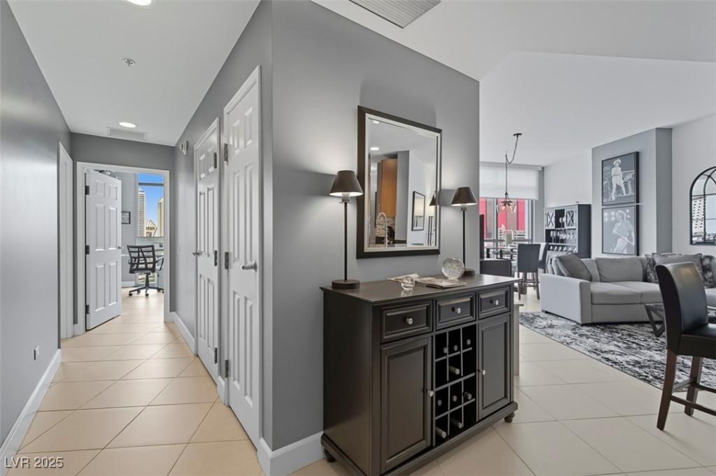 MLS #2720243 image #0