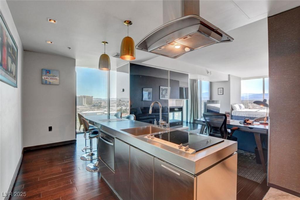 MLS #2720383 image #0