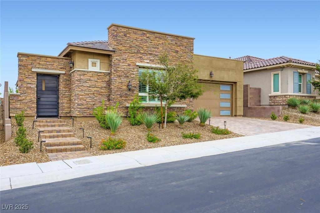 MLS #2720501 image #0