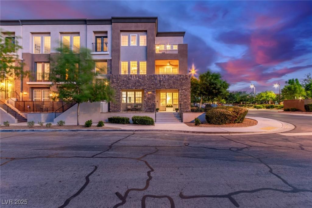 MLS #2720612 image #0