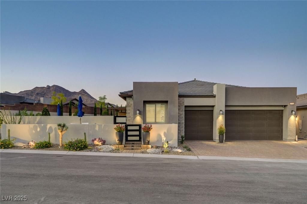 MLS #2720987 image #0