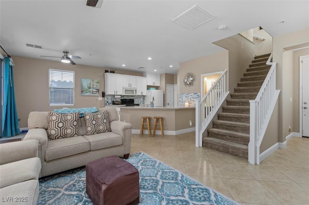 MLS #2721384 image #0