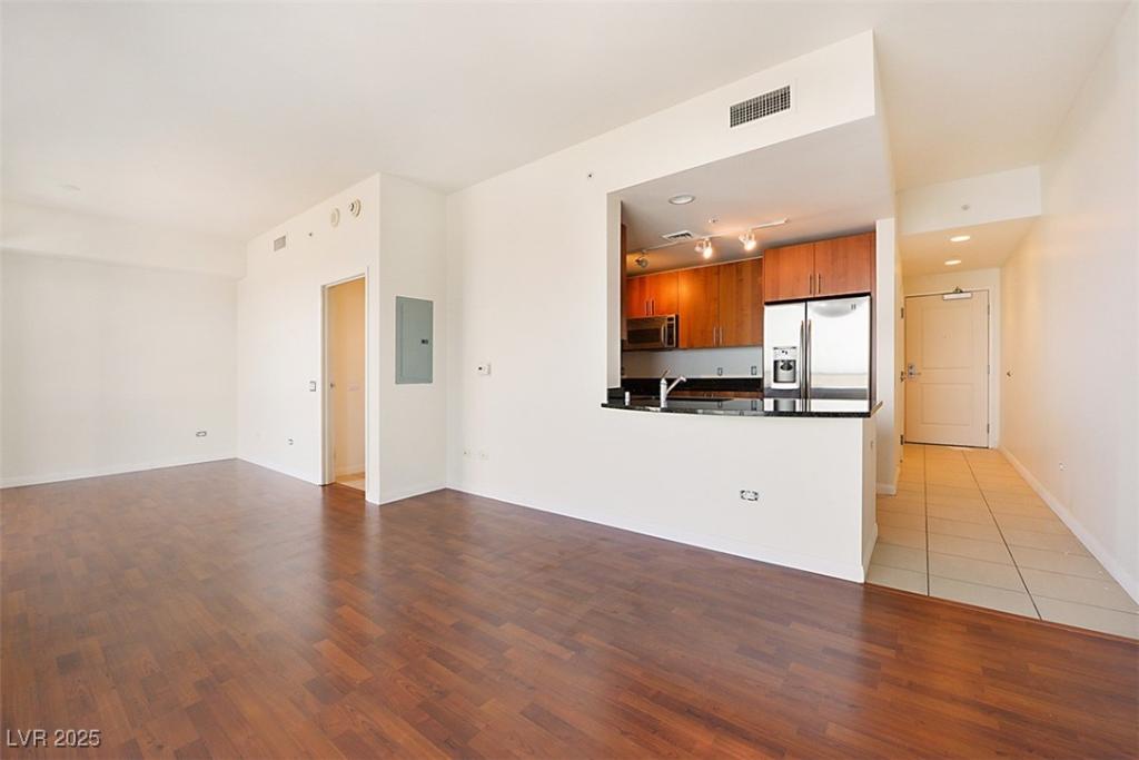 MLS #2721403 image #0