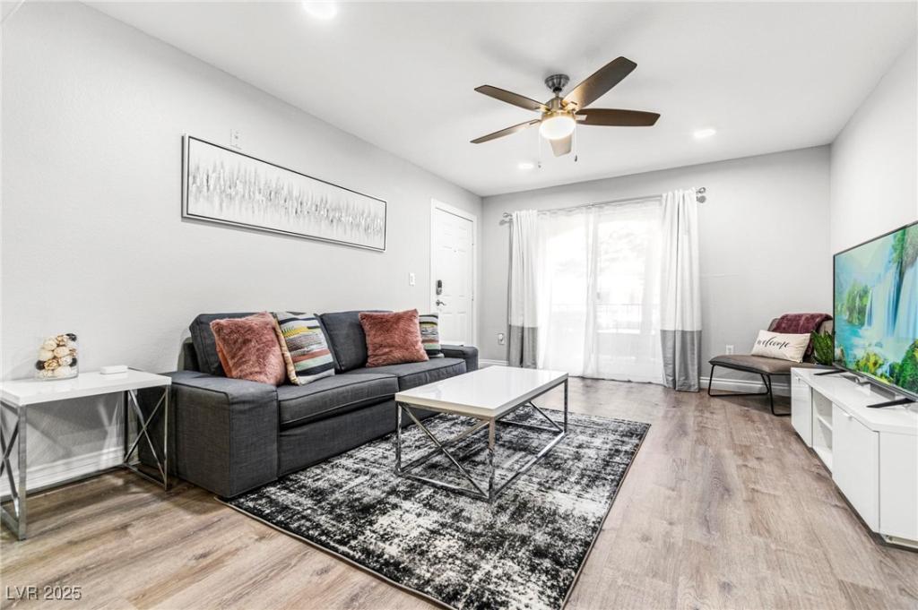 MLS #2721447 image #0