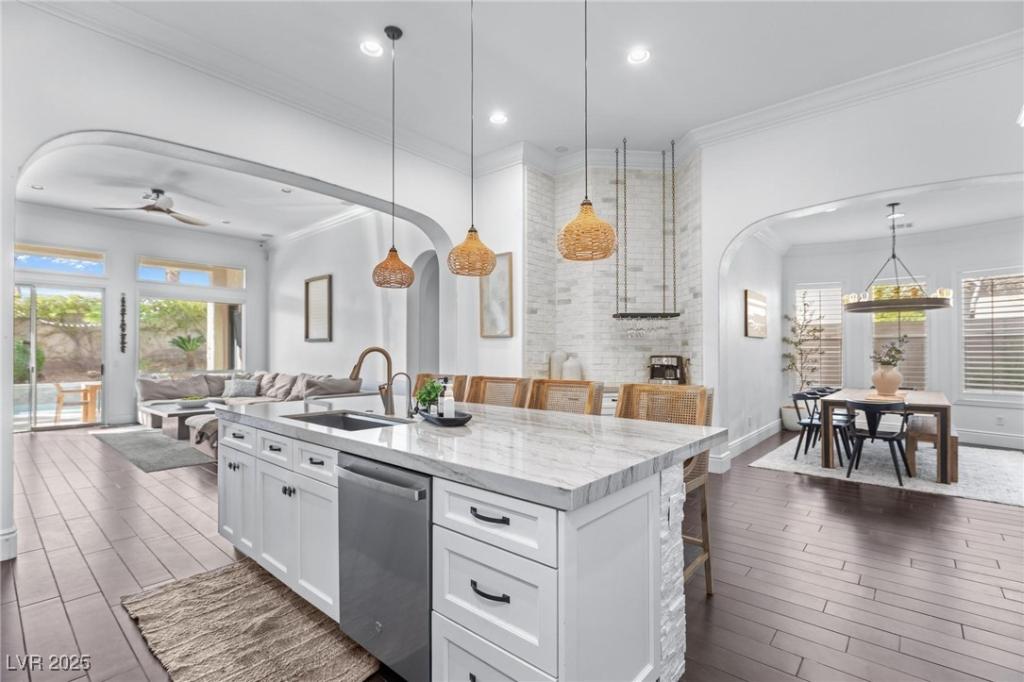 MLS #2721457 image #0