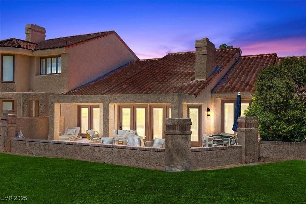 MLS #2721646 image #0