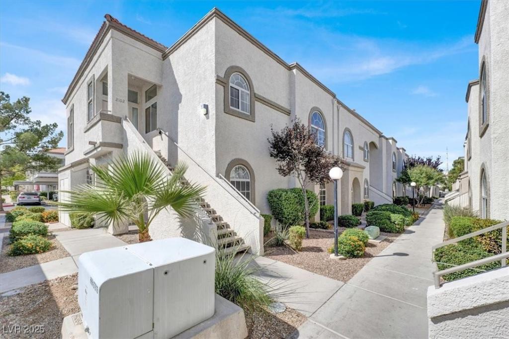 MLS #2721934 image #0