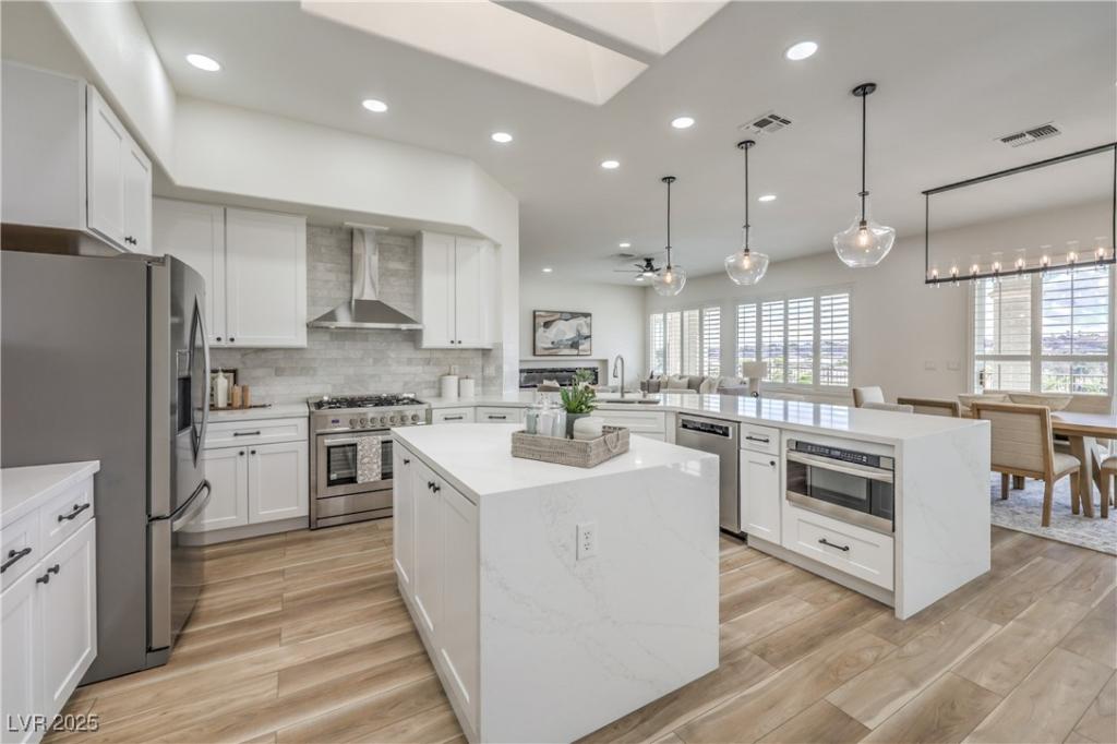 MLS #2722038 image #0