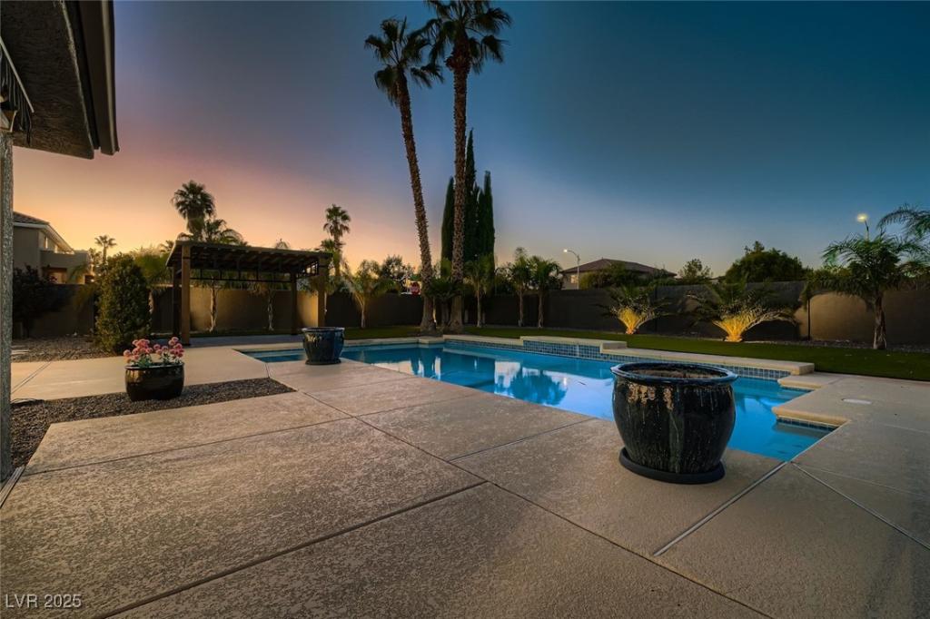 MLS #2722260 image #0