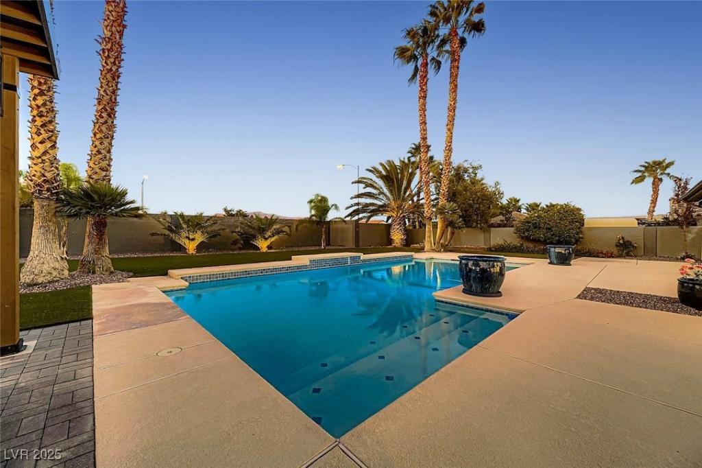 MLS #2722260 image #0