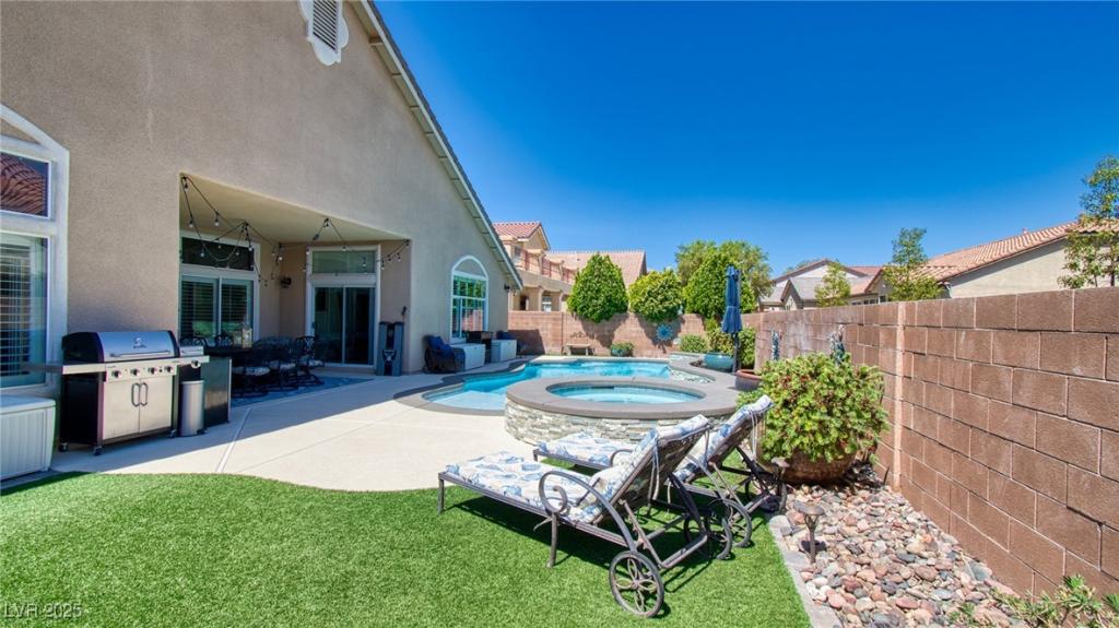 MLS #2722305 image #0