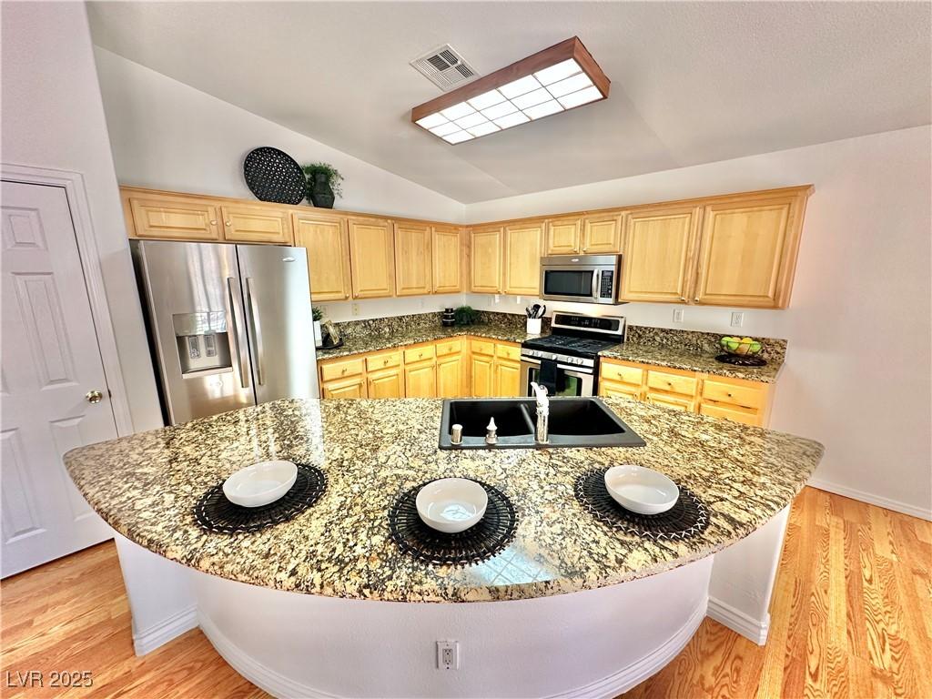 MLS #2722343 image #0