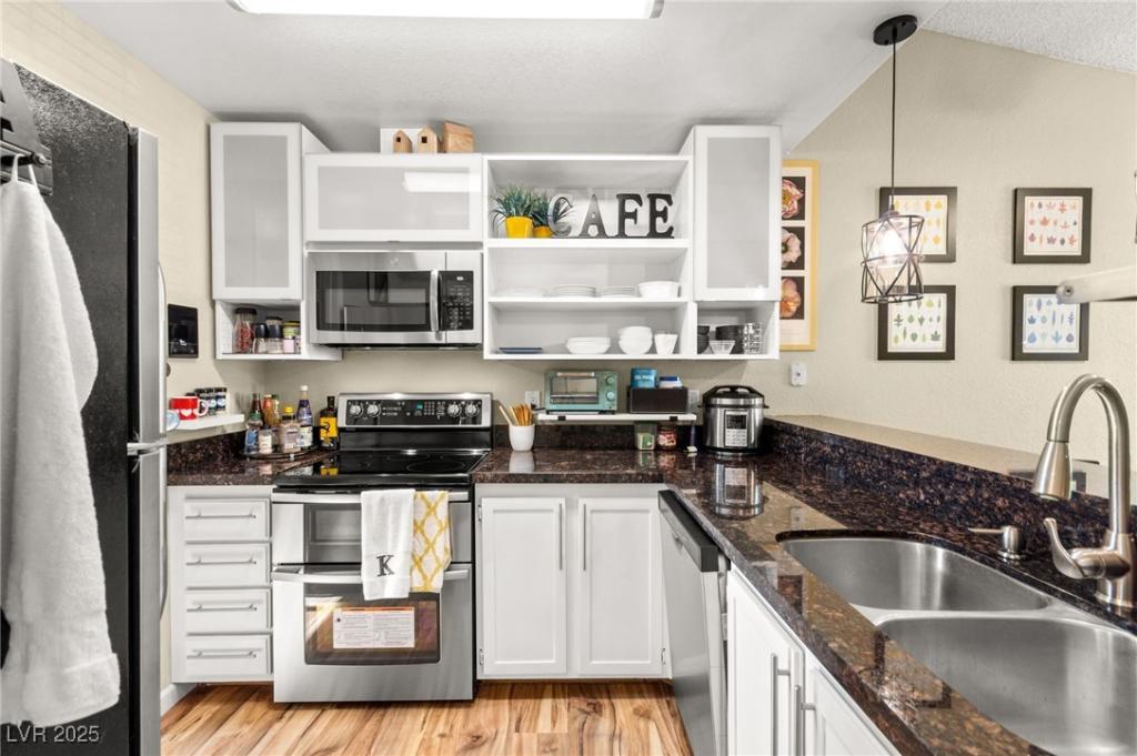 MLS #2722567 image #0