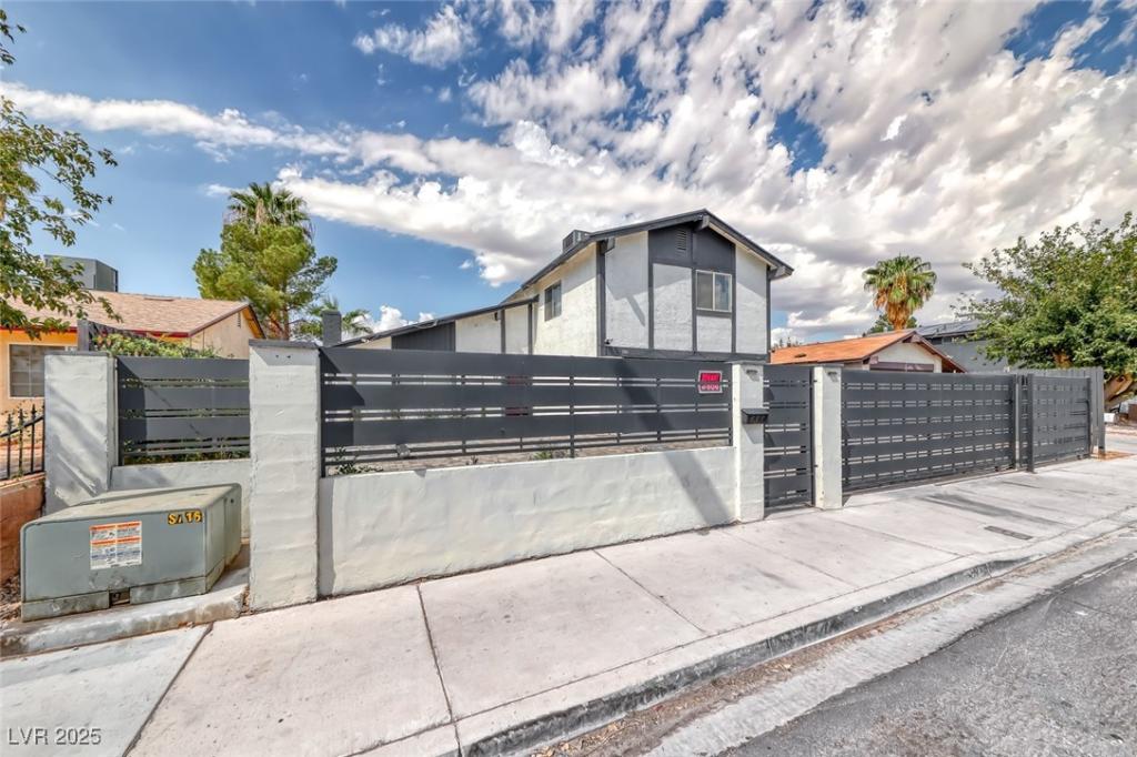 MLS #2722673 image #0