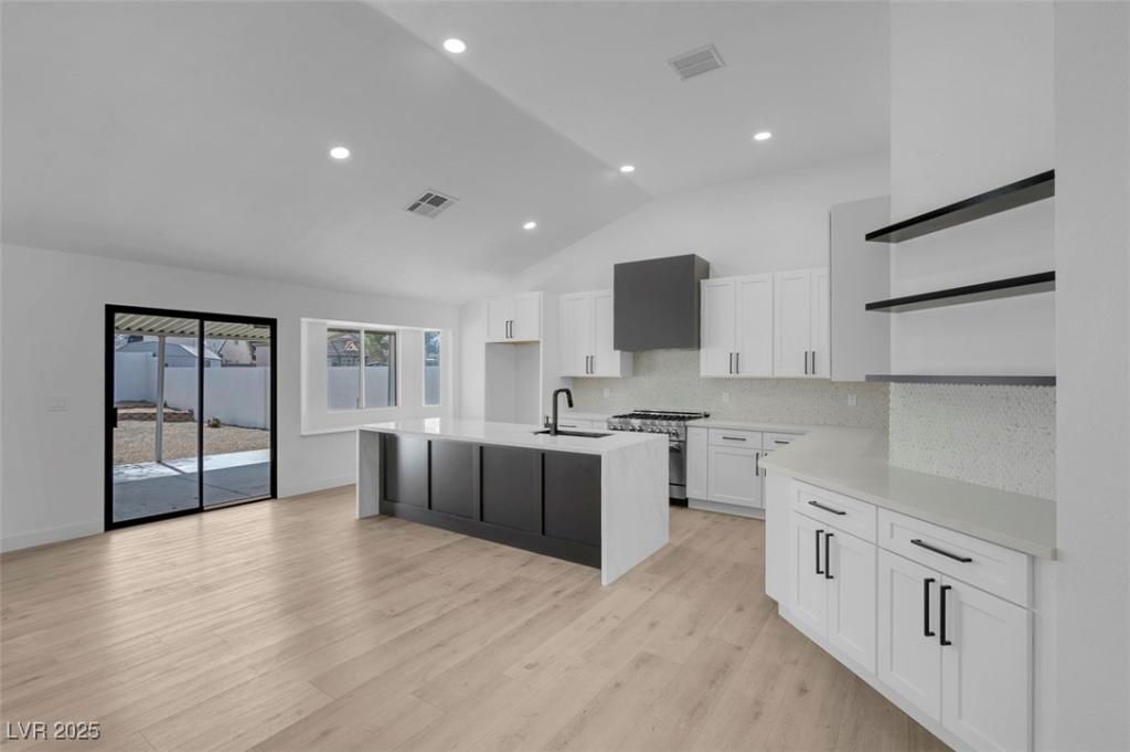 MLS #2722869 image #0