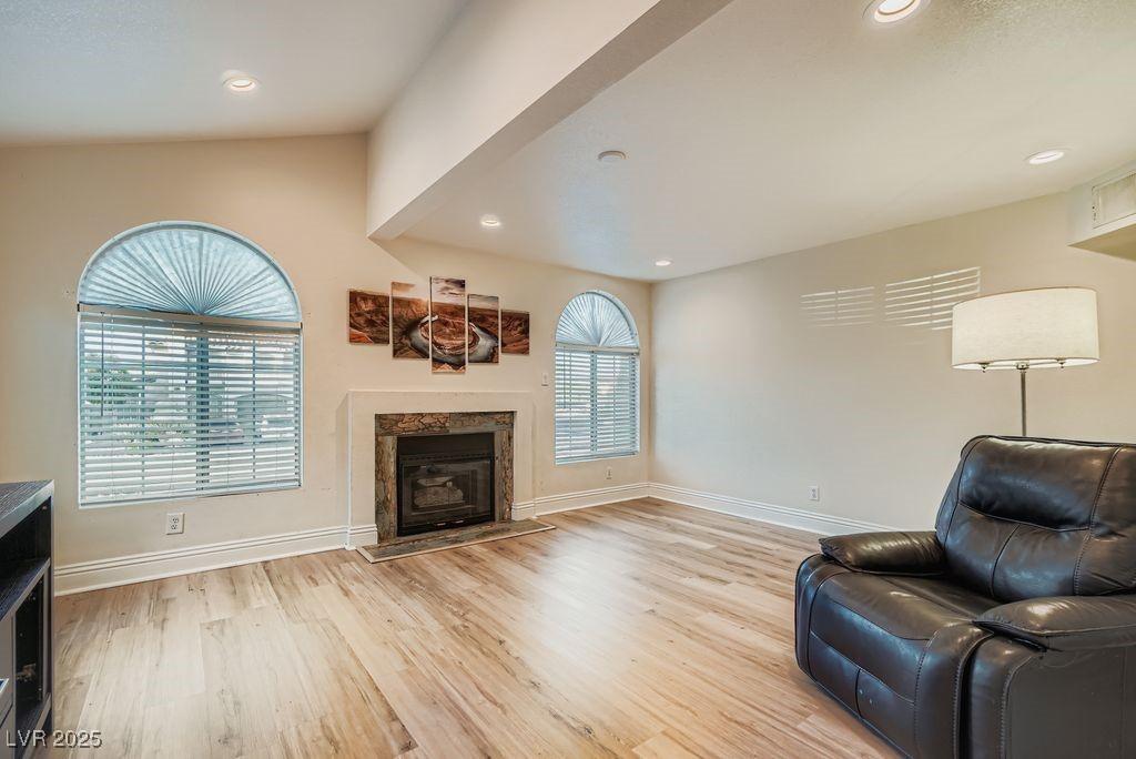 MLS #2722985 image #0