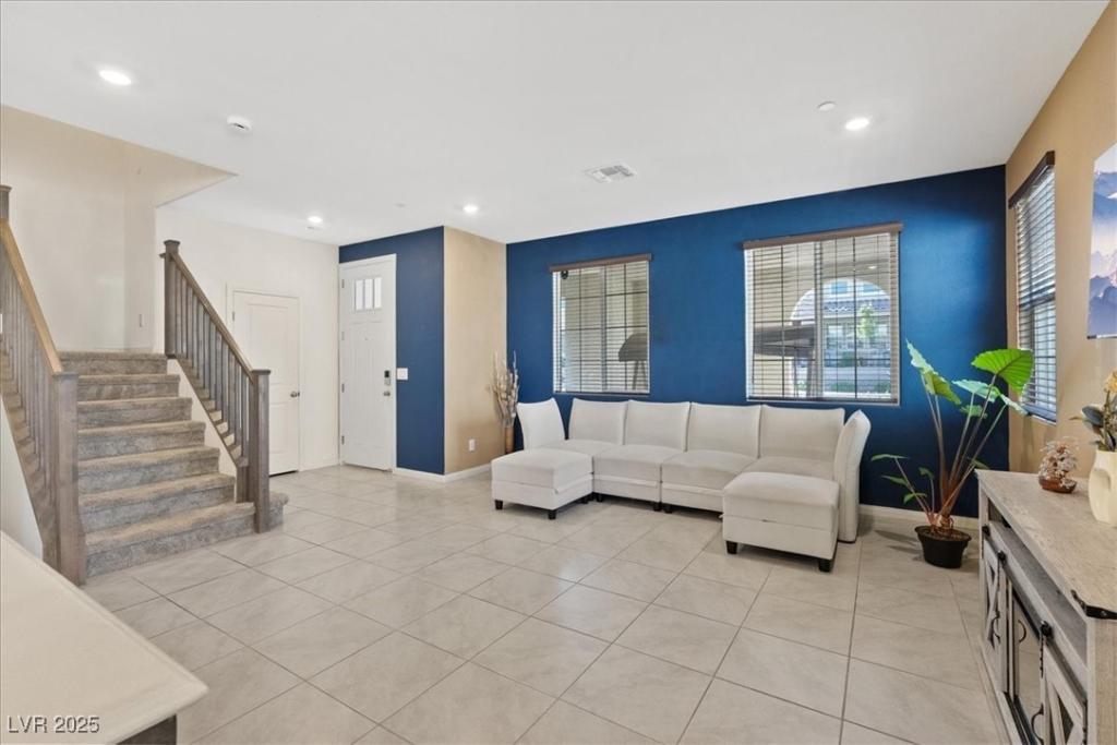 MLS #2723032 image #0