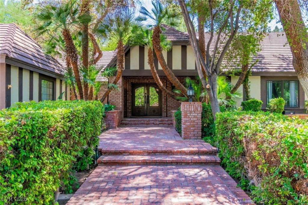 MLS #2723114 image #0