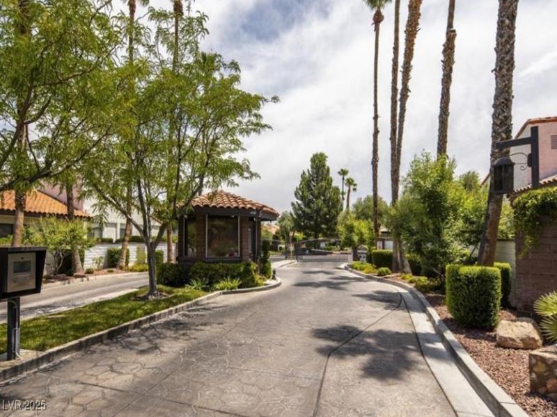 MLS #2723193 image #0