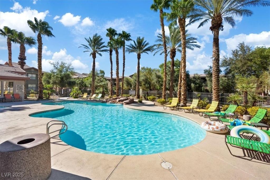 MLS #2723227 image #0