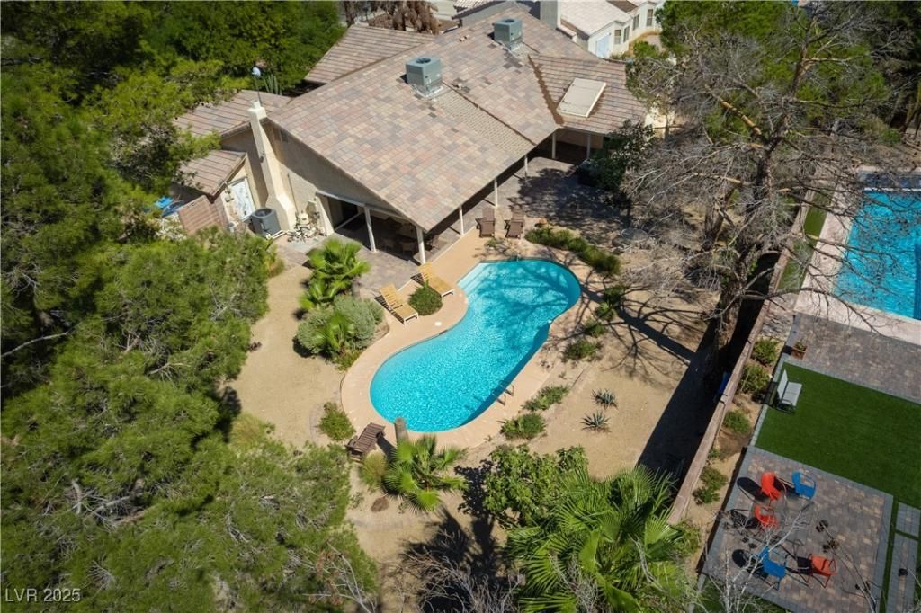 MLS #2723344 image #0