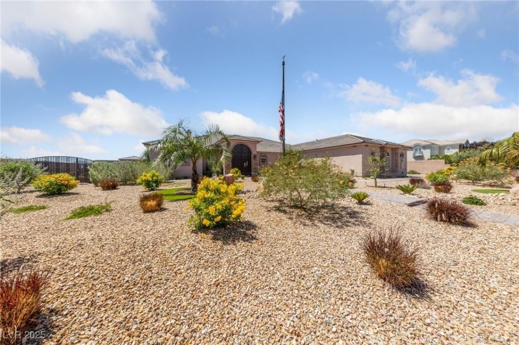 MLS #2723401 image #0