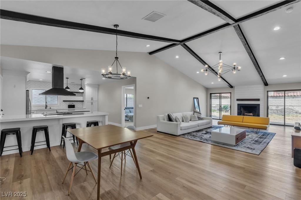 MLS #2723465 image #0