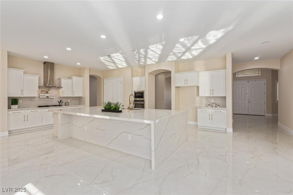 MLS #2723573 image #0