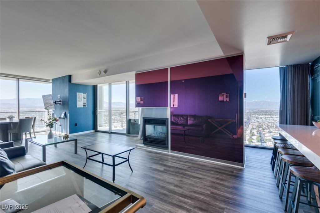 MLS #2723628 image #0