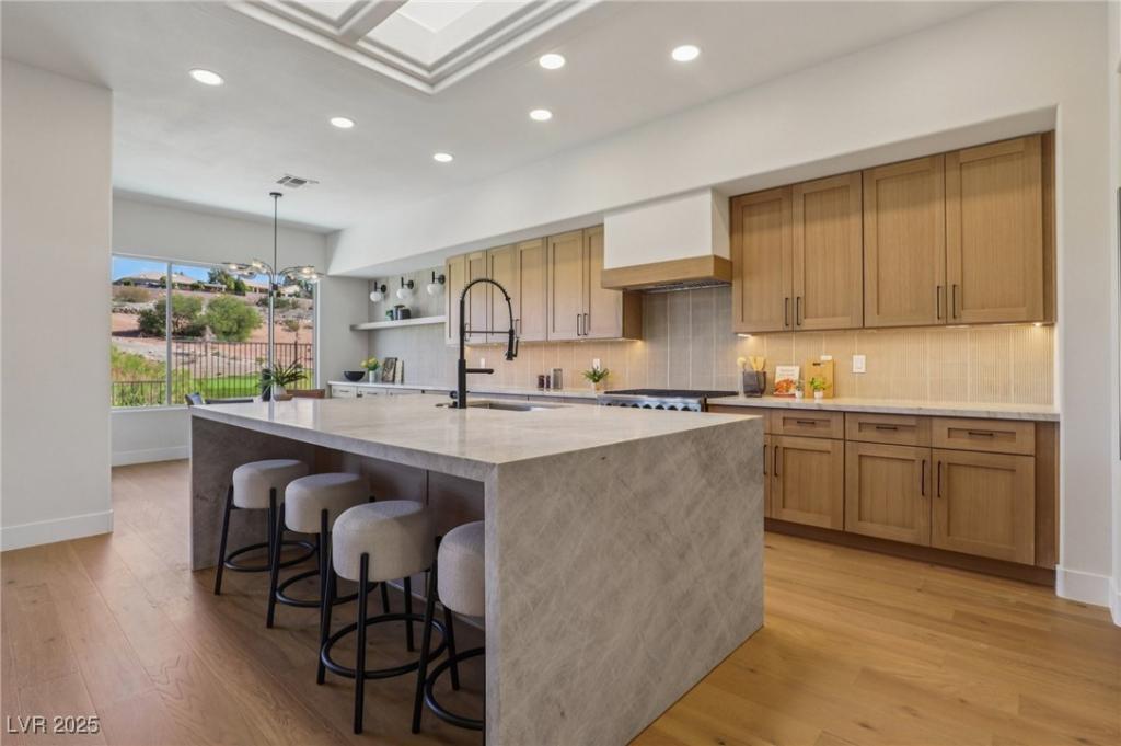 MLS #2723641 image #0