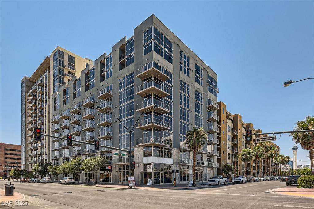 MLS #2723808 image #0