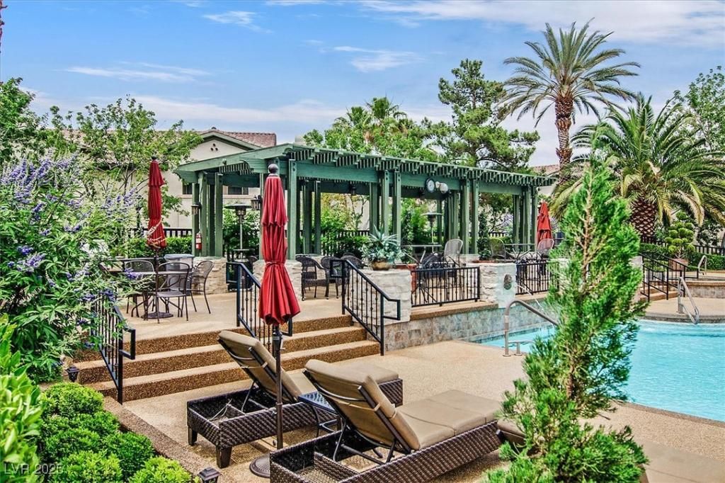 MLS #2724043 image #0