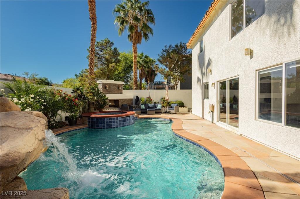 MLS #2724542 image #0