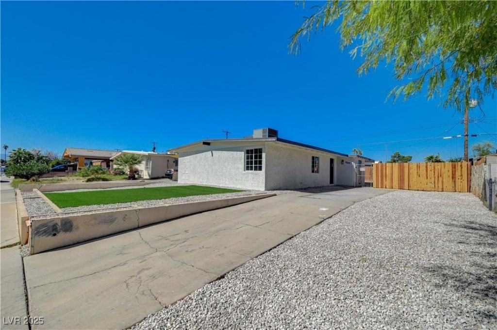 MLS #2724602 image #0
