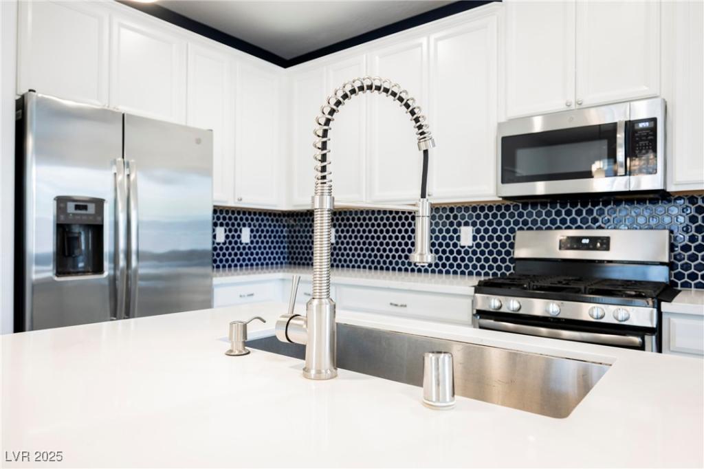 MLS #2724640 image #0