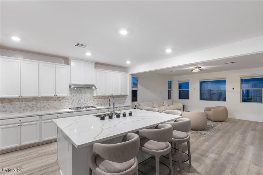 MLS #2724773 image #0