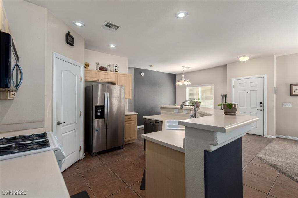 MLS #2725077 image #0