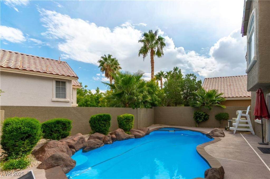 MLS #2725357 image #0