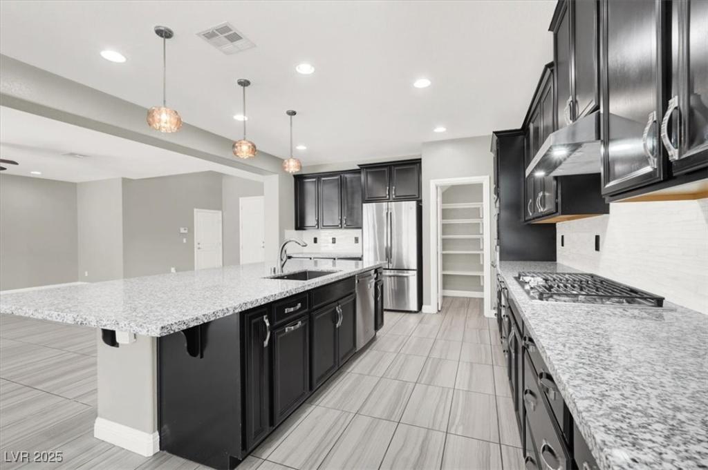 MLS #2725619 image #0