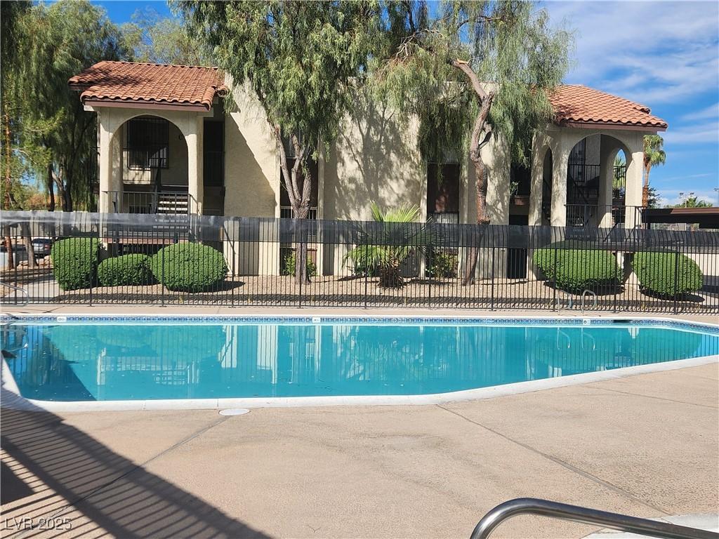 MLS #2726485 image #0