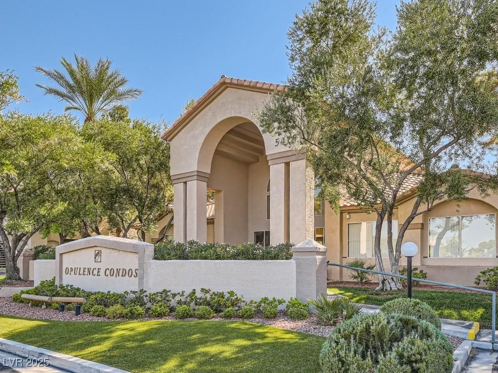 MLS #2726504 image #0