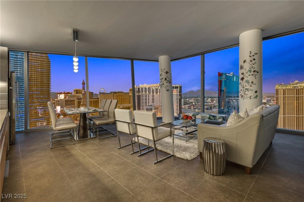 MLS #2726685 image #0