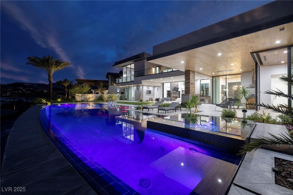 MLS #2726834 image #0