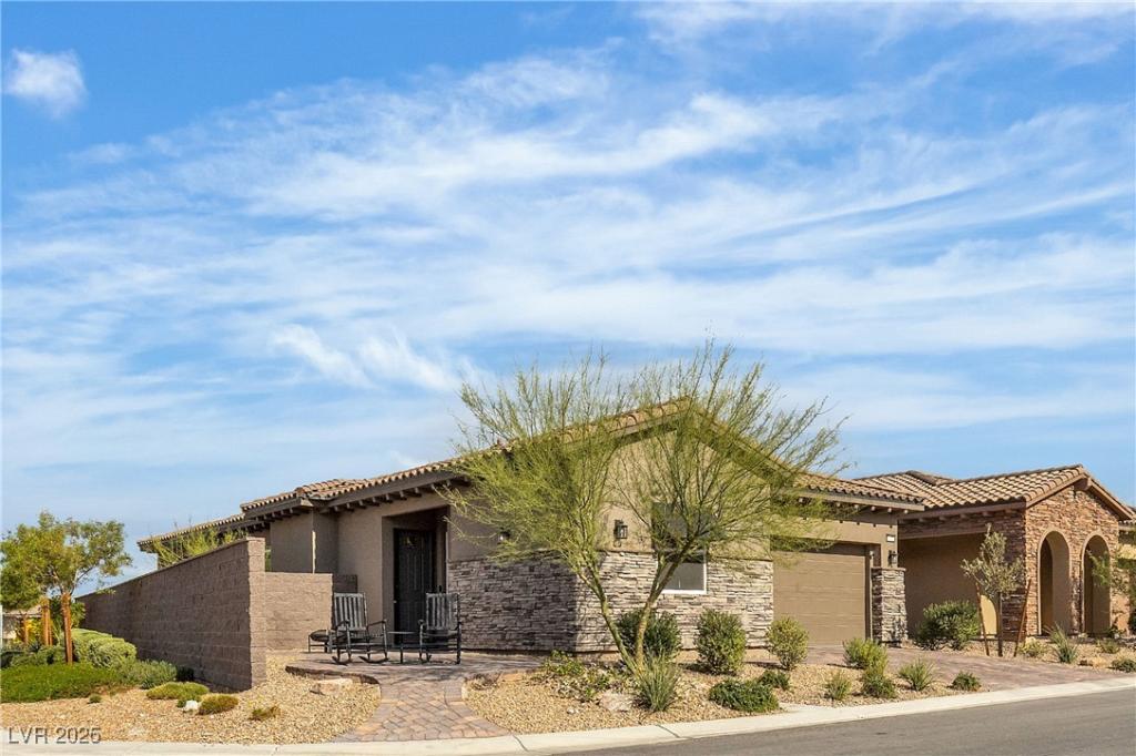 MLS #2726958 image #0