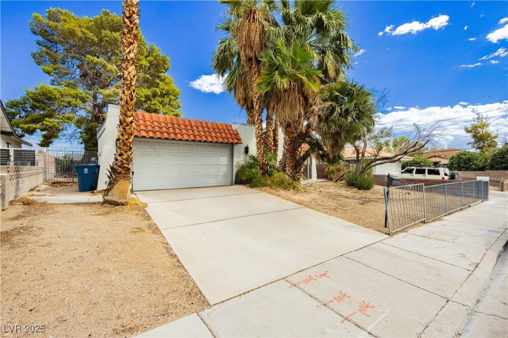 MLS #2727045 image #0