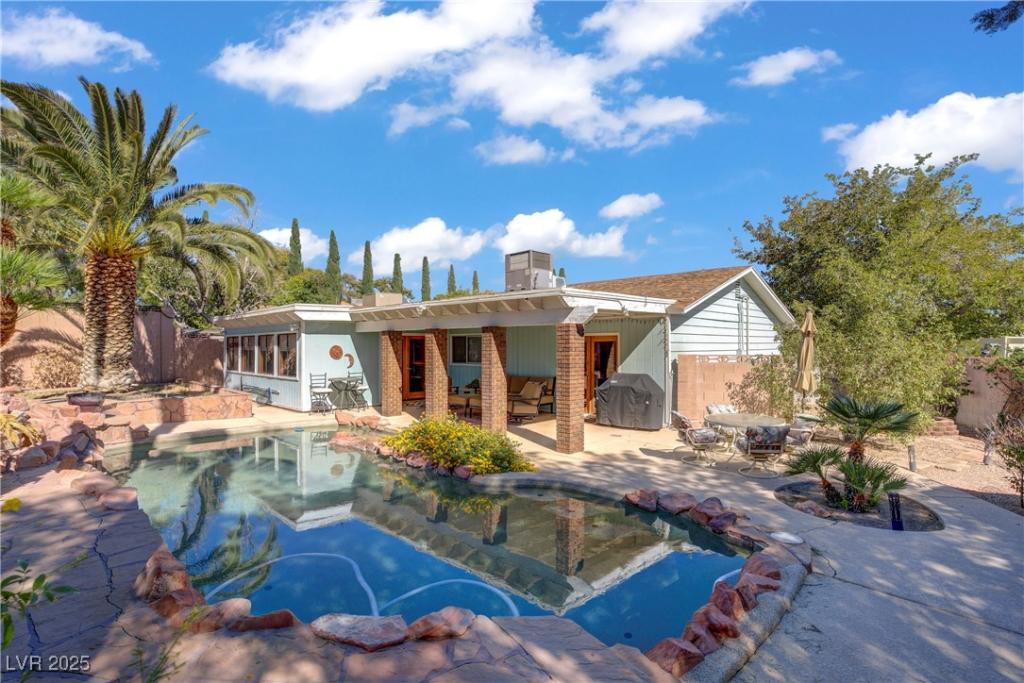 MLS #2727095 image #0