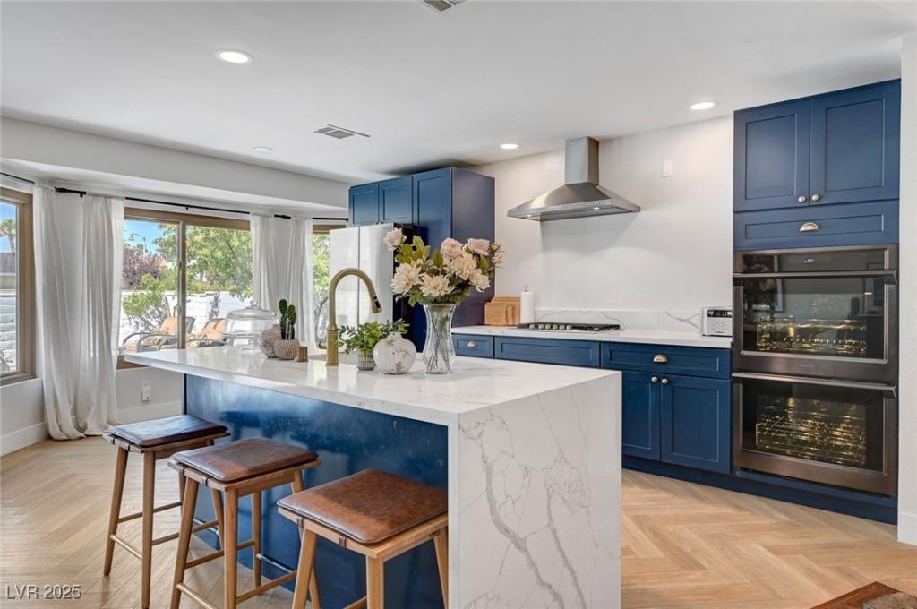 MLS #2727823 image #0