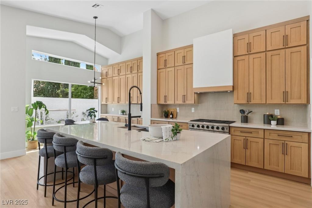 MLS #2728448 image #0