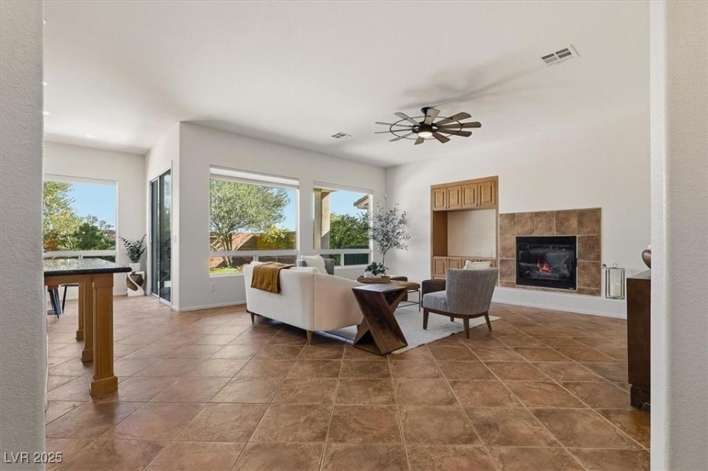 MLS #2728818 image #0